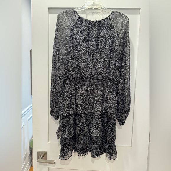 Cinq a Sept Annabel Silk Dress Black Printed Tiered Ruffle Georgette Size 8 NEW - Picture 3 of 9